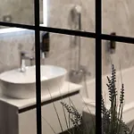 Апартаменты Sting Old Town
