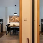 Sting Old Town Apartman