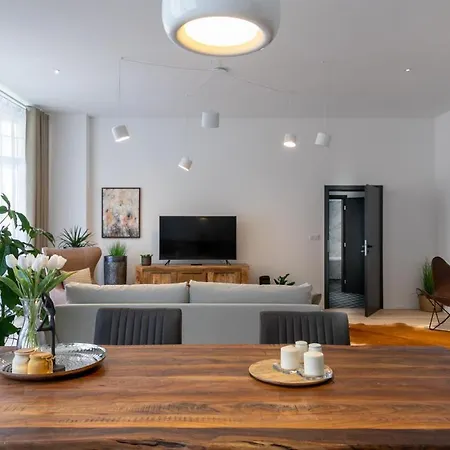 Sting Old Town * Ostrava