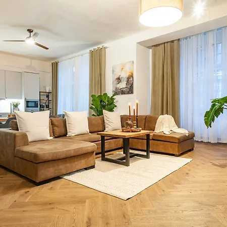 Sting Old Town Apartament Ostrawa